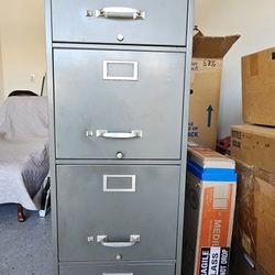 File Cabinet  (4 Drawer)