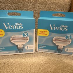 Gillette Venus Smooth Razor Blades Value Pack new $15/box