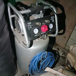 Husky, 20 gallon, quiet compressor 
