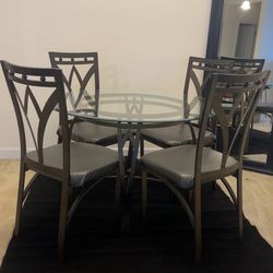 Dinning room table and chairs with bar stools