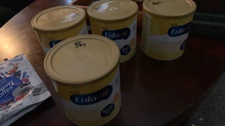 4 unopen enfamil formula