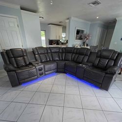 Power recliner sectional sofa