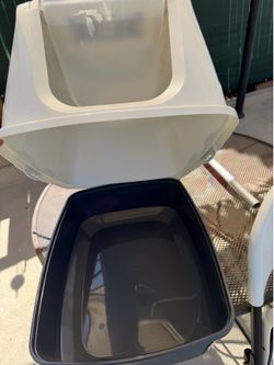 Jumbo Hooded Cat Litter Box, Extra Large