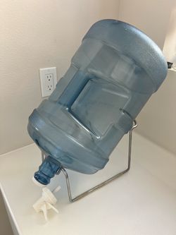 5 gallon water bottles w/stand & spouts