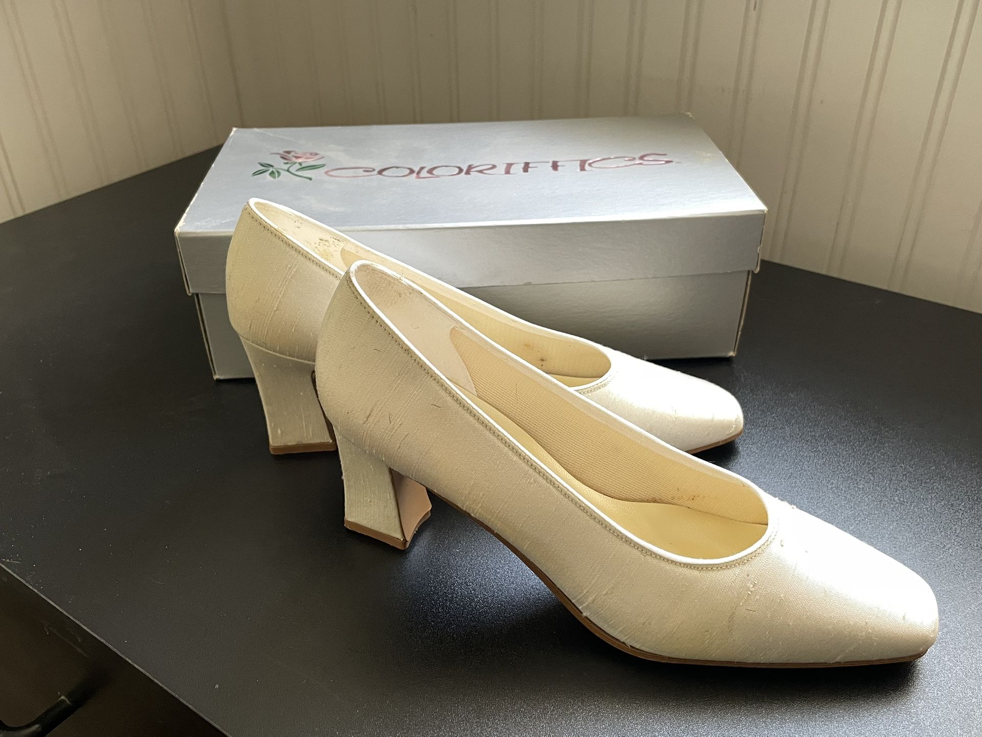 Vintage Coloriffics Monique Silk Bridal Shoes 7.5 Med
