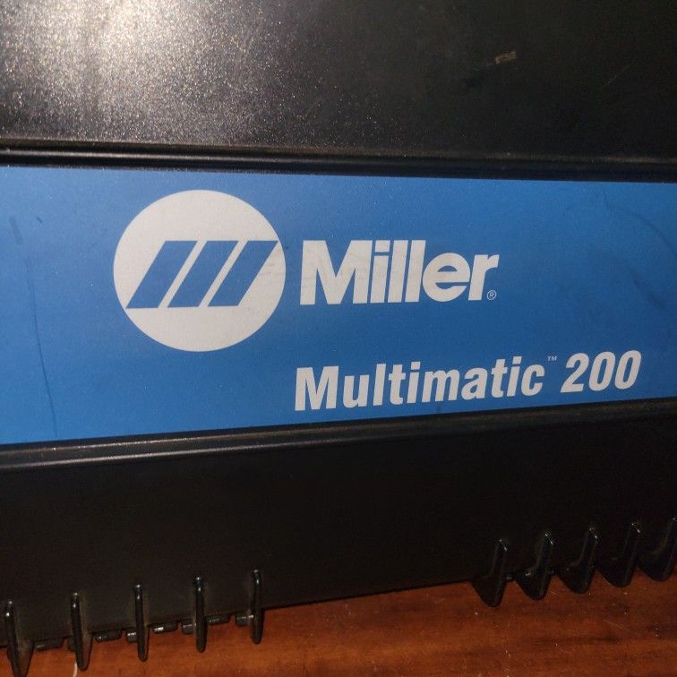 miller multimatic 200 with auto set elite Welder
