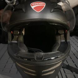 AGV S4 helmet with clear Vizor size M