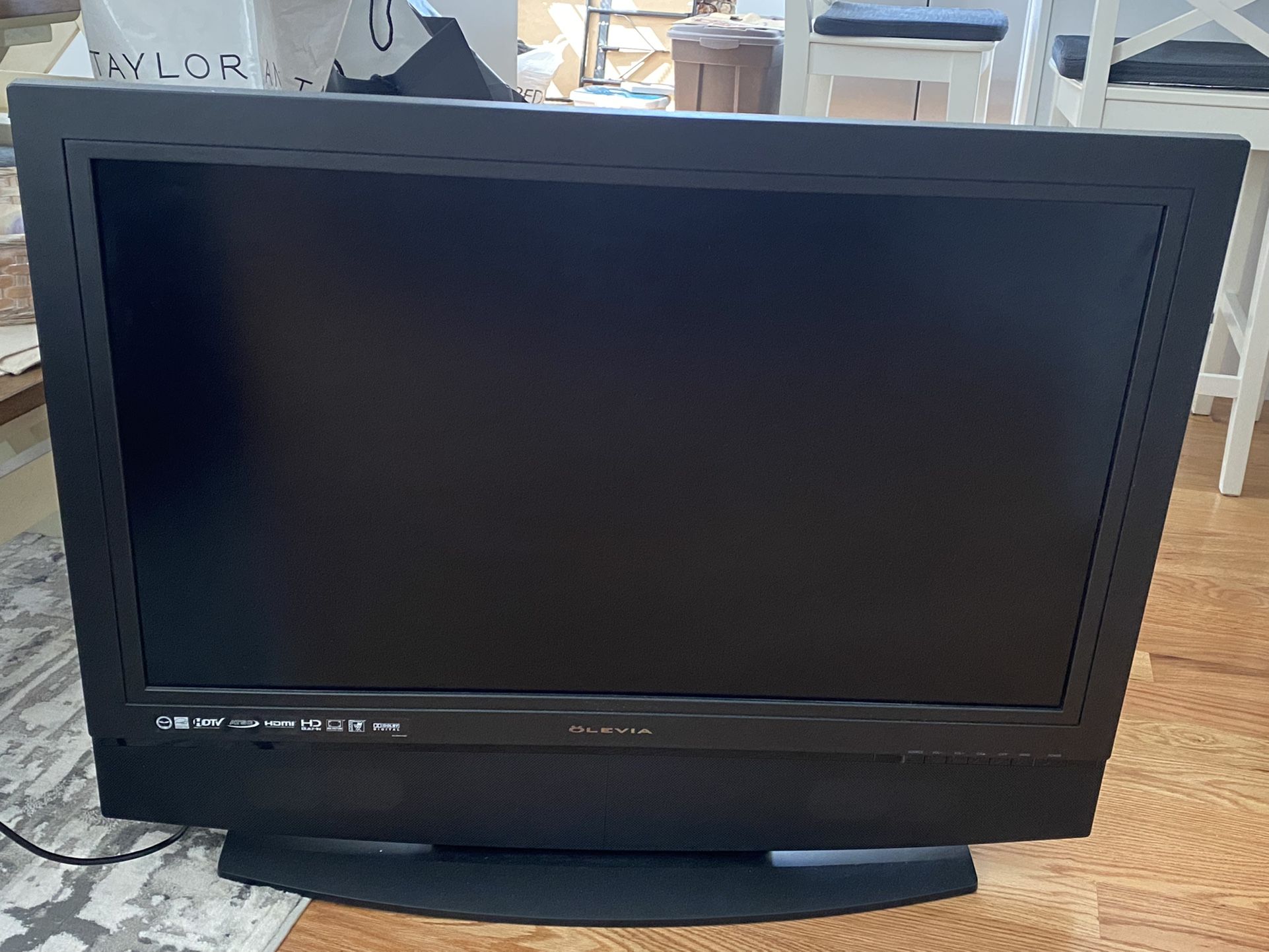 TV
