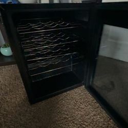 Mini Fridge 