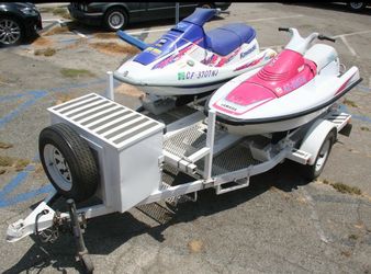 1991 Yamaha Waverunner Jetski & trailer