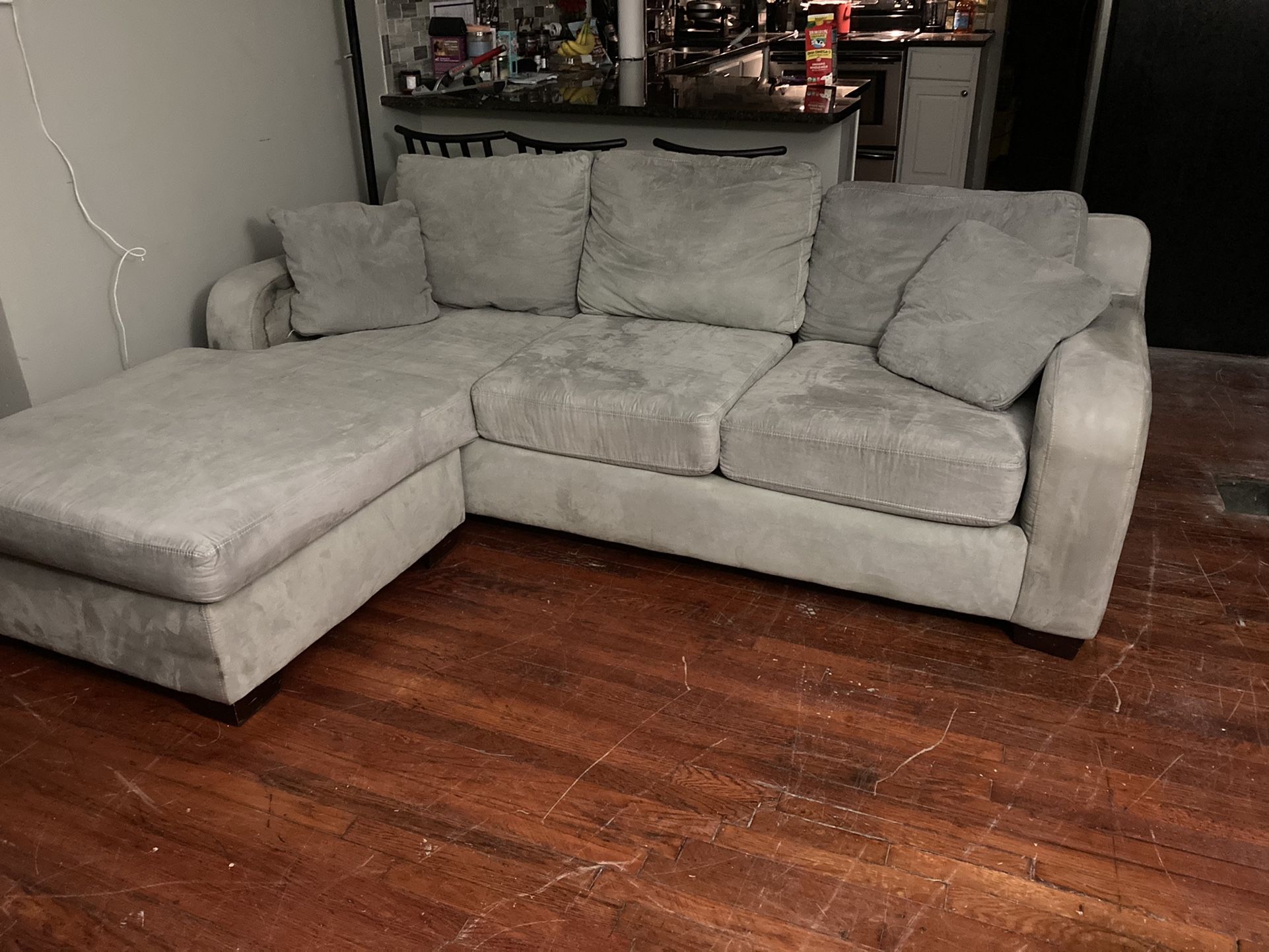 ROOMS TO GO MINT GREEN SECTIONAL $299 OBO...ALL OFFERS WELCOME!!!