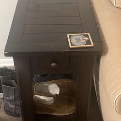 Wood End Table 