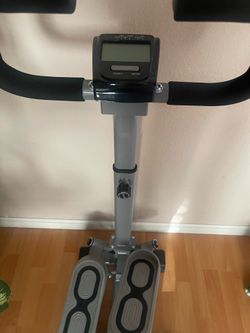 Stepping exercise machine