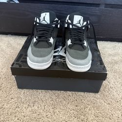 Jordan 4 Fear