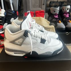 Jordan 4 Cement (10.5)