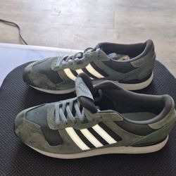 Adidas Men's Size 12 Originals ZX 700 Gray/Running White 3 Stripes
