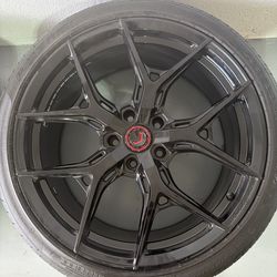 Vossen Rims / Pirelli Tires