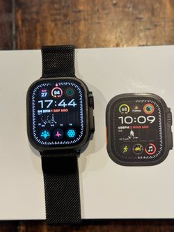 Apple Watch Ultra 2 black titanium