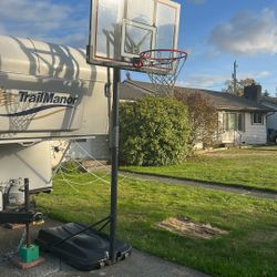 Driveway Basketball Hoop