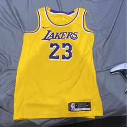 Lebron James Lakers Jersey Size Small 