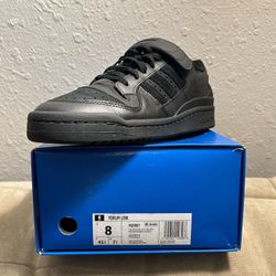 Forum Low  Adidas 
