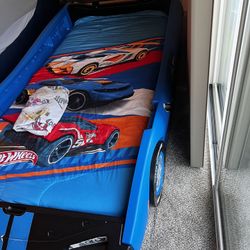 Twin Size Car Bed