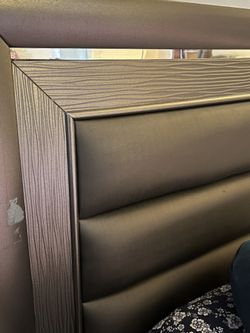 Favourite Design SDN BHD King Size Headboard