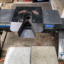 Reese 5th Wheel Hitch