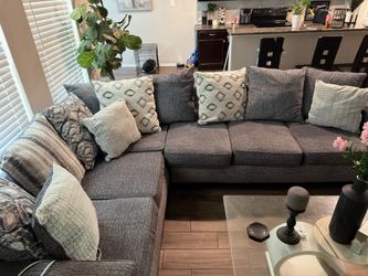 !!!SECTIONAL COUCH & WASHER N DRYER!!!