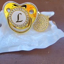 Personalized letter L Baby Pacifier with Bling Design – Golden new with clip