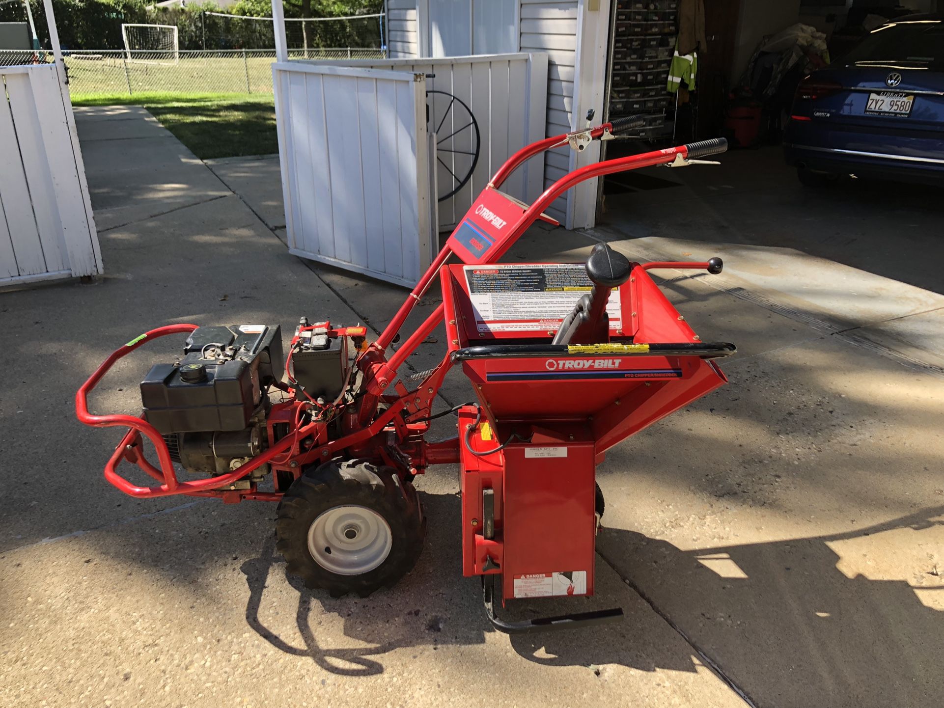 Troy-Bilt PTO HORSE Tiller with Chipper/Shredder and Log Splitter