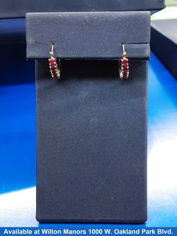 Hoop Earrings - Yellow Gold 10k (.417) 2 grams