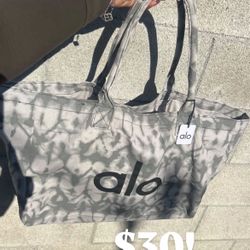 Alo Hand Bag