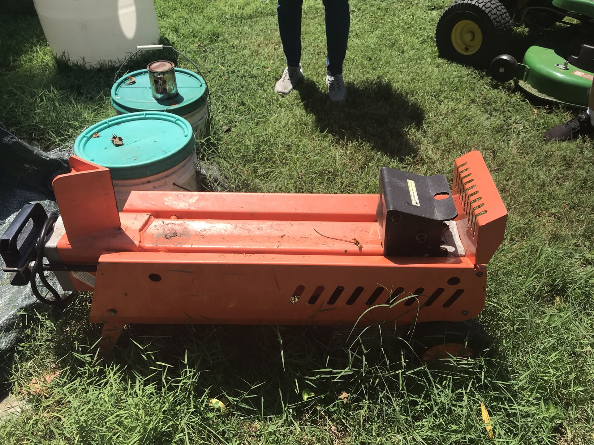 WOODEZE LOG SPLITTER