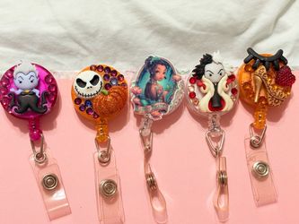 Badge reels