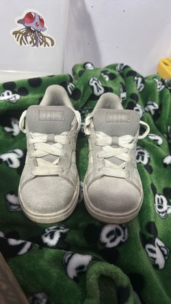Kids Size 1 adidas shoes