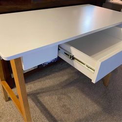 Nathan Home Melinda White Desk With Drawer