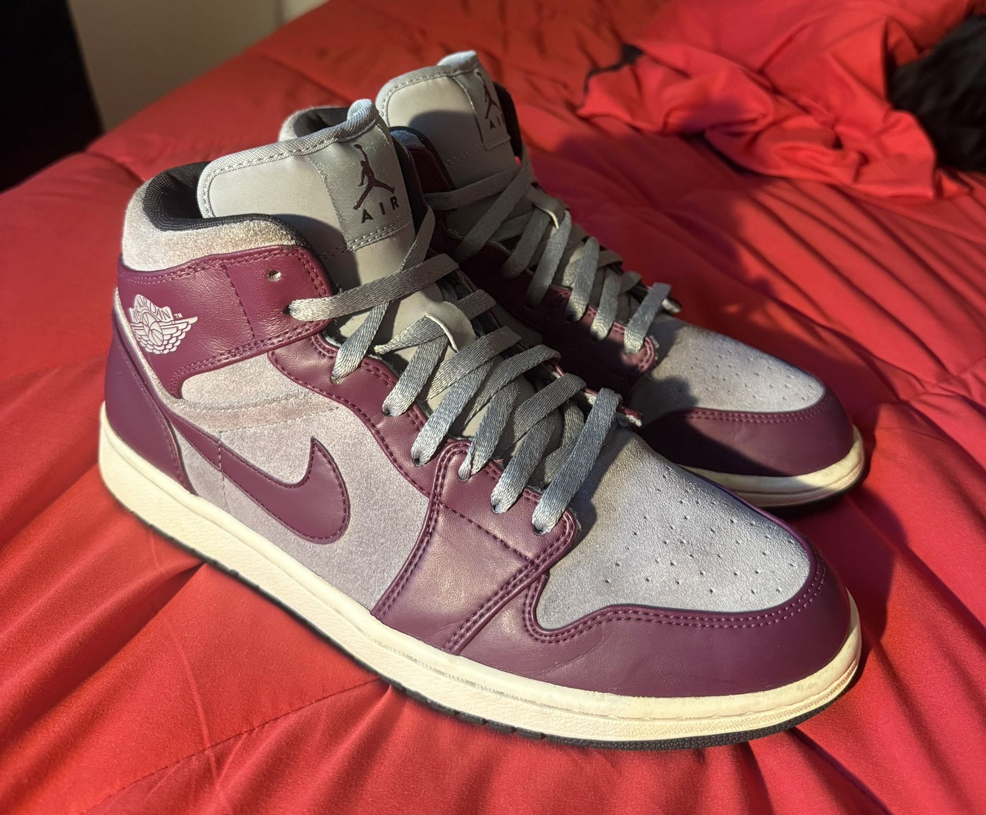 Nike Air Jordan 1 
