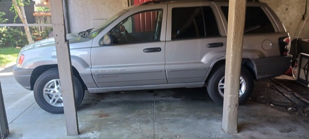 2002 Jeep Grand Cherokee