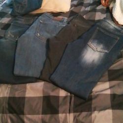 4 Pr Jeans 32-34 W