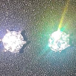 New 2 ct VVS  Earrings $100