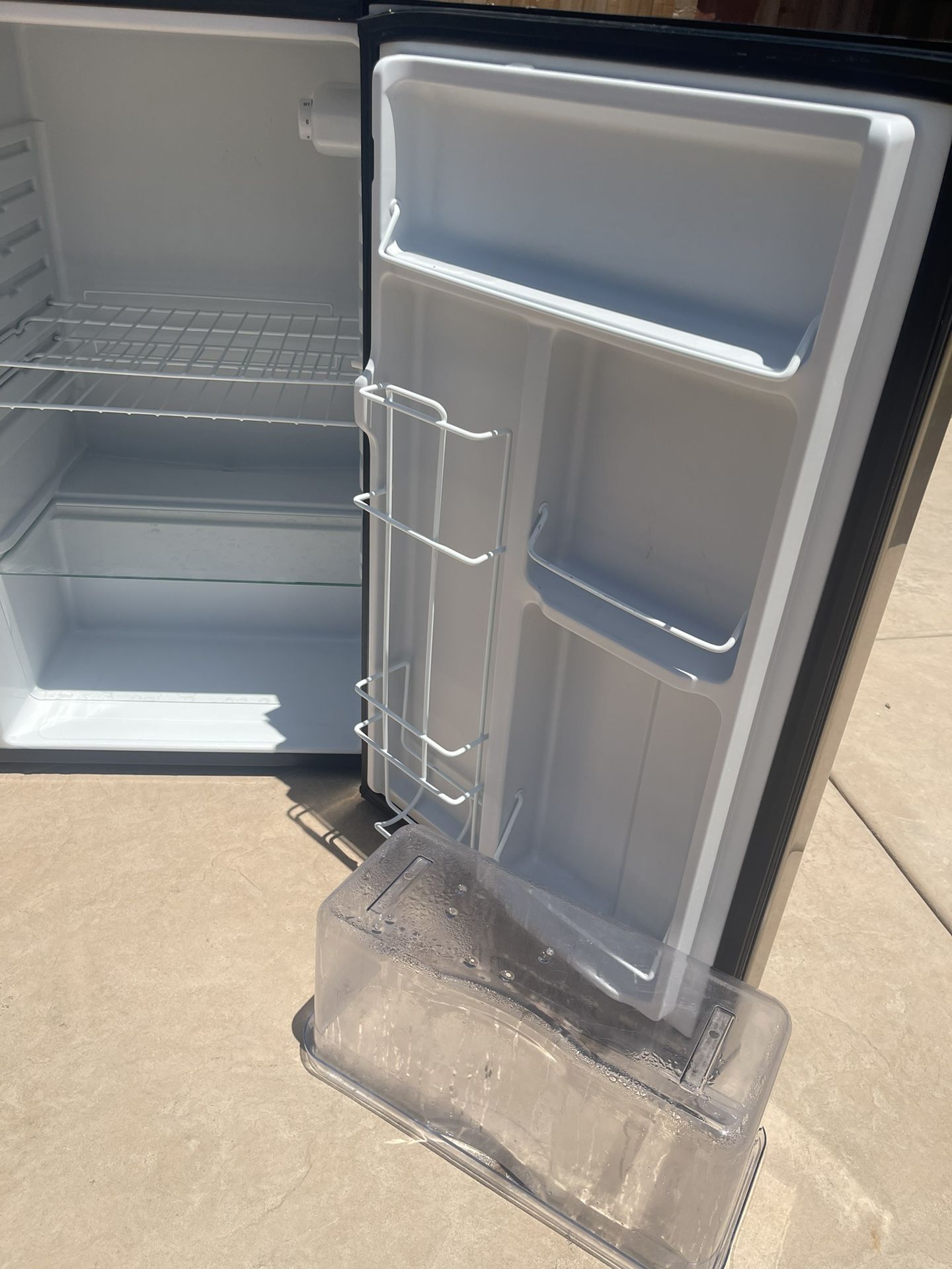 Mini Fridge