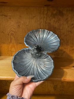 Shell design Metal catch all dish with Patina -3$