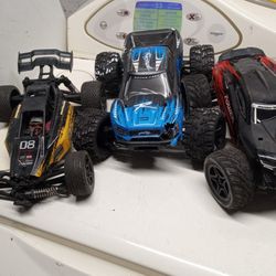 Remote Control Cars For PARTS OR REPAIR CARS ONLY NO REMOTES
