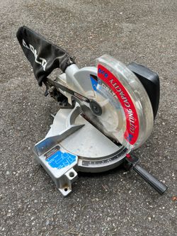 Delta compound miter saw “10
