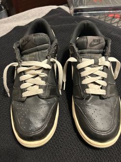 Nike Dunk low size 7