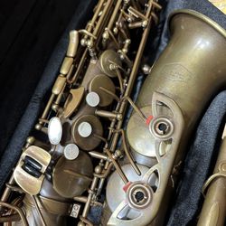 The Majestic Monkey Alto Saxophone with New Reeds 