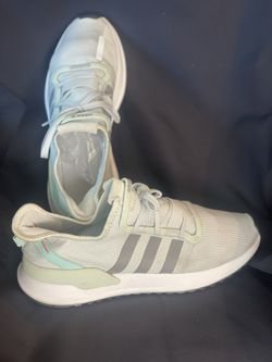 Men’s Shoes $25 Size 13 Adidas 
