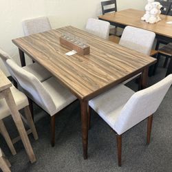 Dining Table With 6 Chairs 