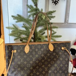 Louis Vuitton Neverfull mm